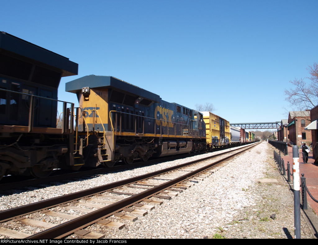 CSX 841